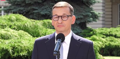 Konferencja premiera Mateusza Morawieckiego i ministra Adama Niedzielskiego. Na jesieni możliwy "czarny scenariusz"