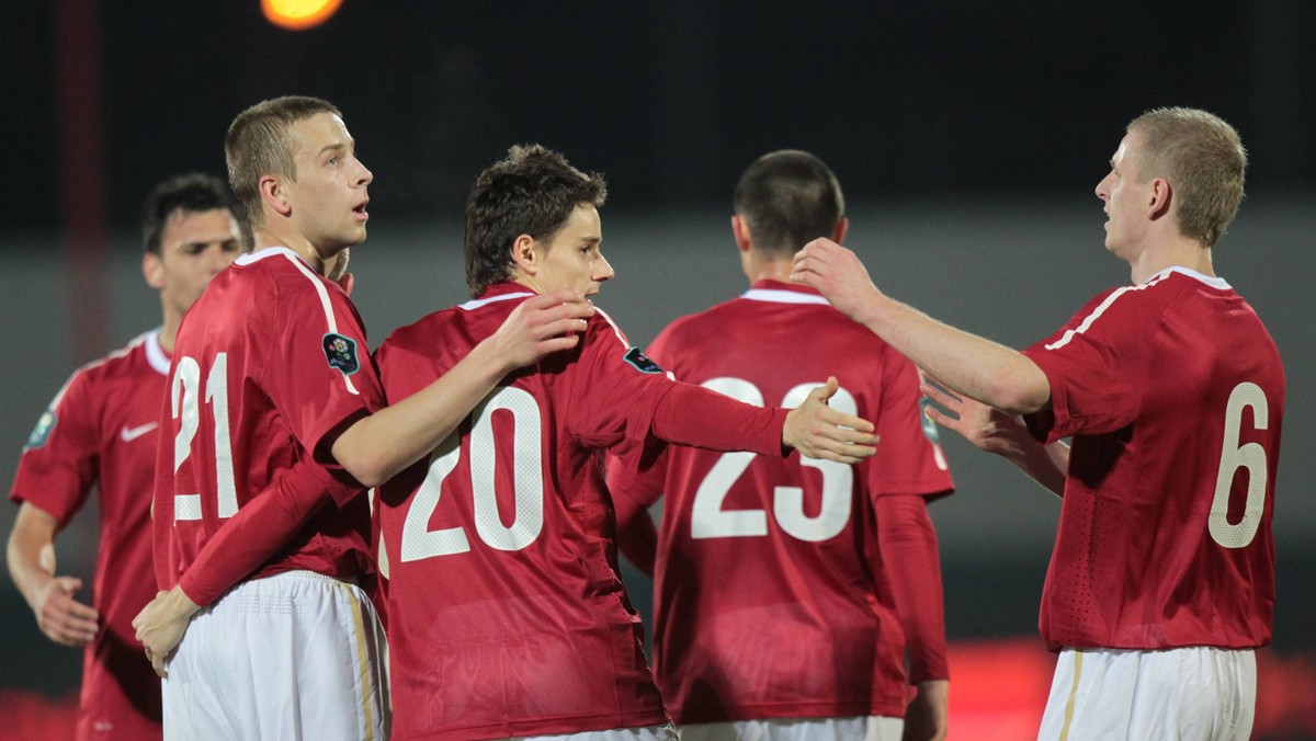 Reprezentacja Polski w swoim pierwszym meczu w 2011 roku wygrała z Mołdawią 1:0 (1:0) w portugalskim mieście Vila Real de Santo Antonio. Jedyna bramka w tym spotkaniu padła po fatalnym błędzie bramkarza Mołdawii.