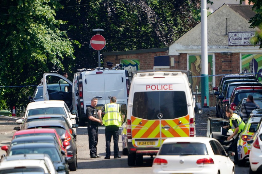 Britanska policija je blokirala Notingem