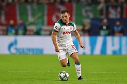 Maciej Rybus zostaje w Rosji. Przedłużył kontrakt z Lokomotiwem