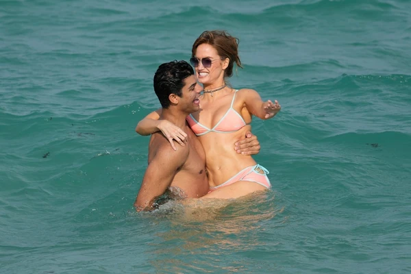 "KAO 3 LIMENKE JE, mogla sam samo da PLAČEM": Zbog VELIČINE POLNOG ORGANA bivšeg muža morala da se RAZVEDE, pa javno otkrila SVE DETALJE - on joj se sada revanšira 