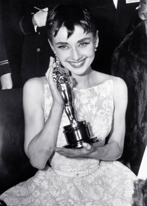 Stylizacje, które zapisały się w historii show-biznesu: Audrey Hepburn