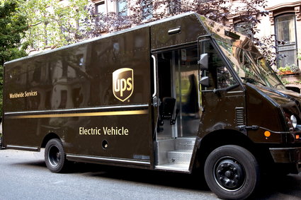 Czy kierowcy UPS skręcają zawsze w prawo?