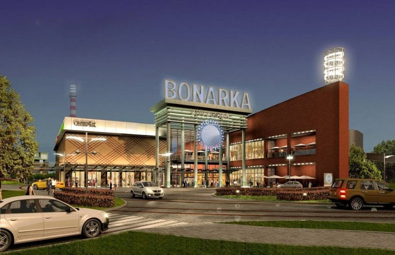 4. Bonarka – Kraków
<br><br>
To największe krakowskie centrum handlowe ma 91 tys. metrów kwadratowych powierzchni.