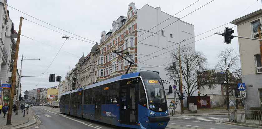 Jak pojedziesz komunikacją w Sylwestra i Nowy Rok?