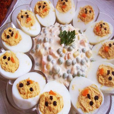 Húsvéti főtt tojásos pipik