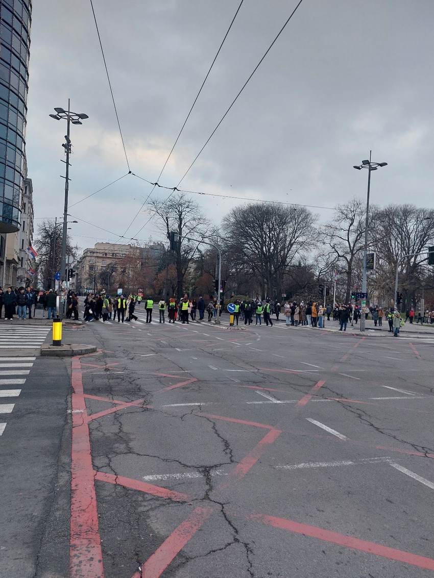 Protest ispred Ustavnog suda