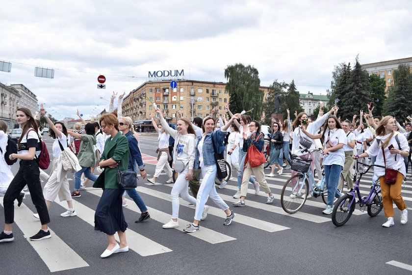 Protest białoruskich medyków. "Trzeba skończyć z biciem ludzi"