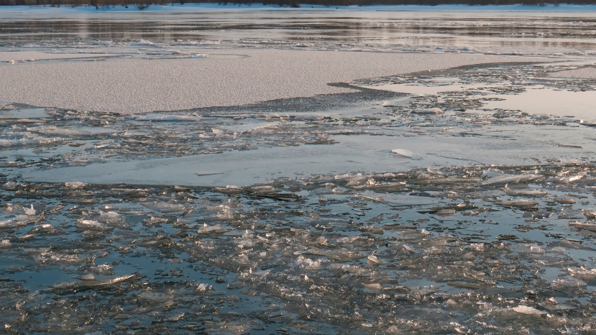 SHMÚ upozorňuje pred ľadovou povodňou (ilustračné foto).