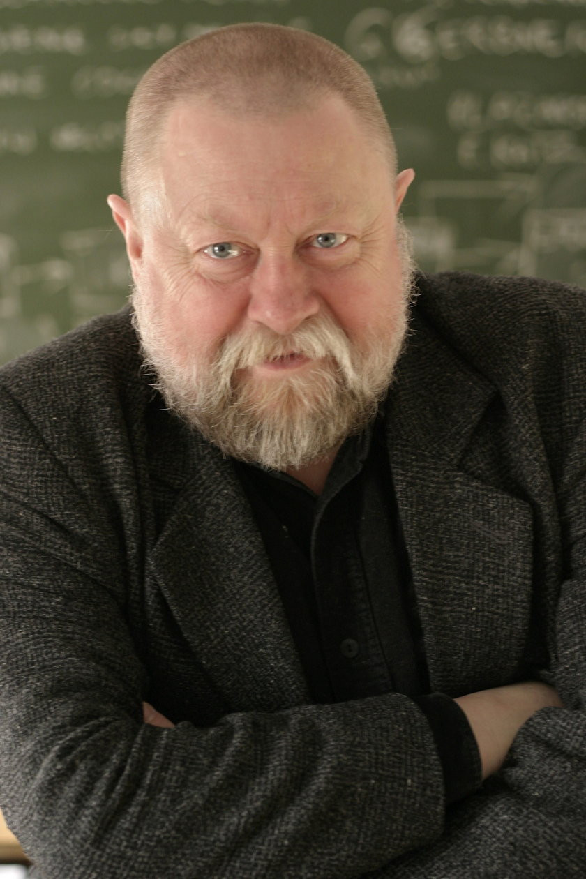 prof. Jerzy Bralczyk