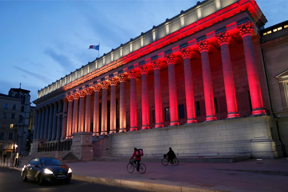 Zgrada suda u Lionu