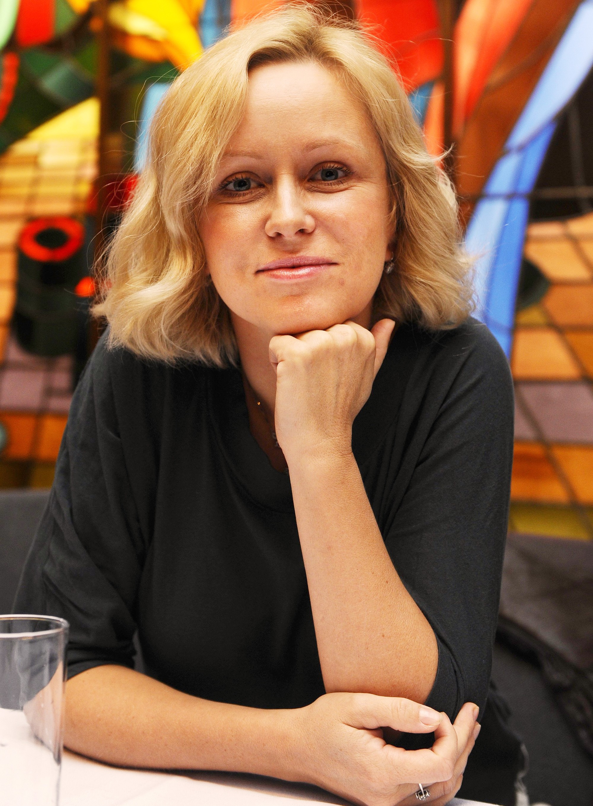 Slovenská herečka a režisérka Michaela Čobejová.