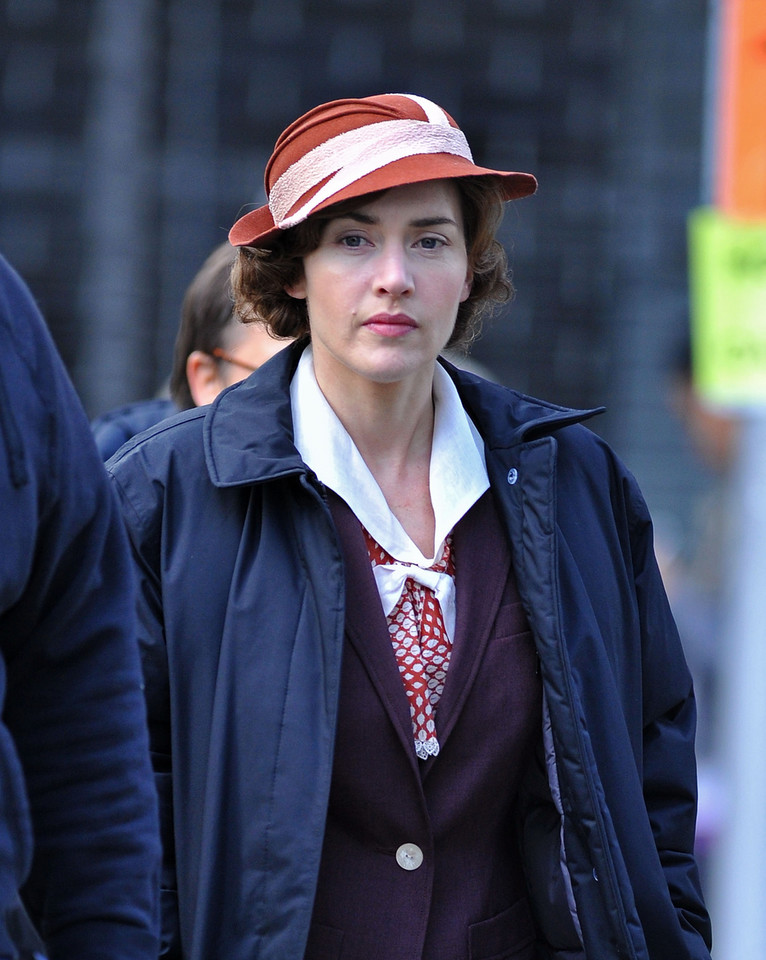 Kate Winslet na planie serialu "Mildred Pierce"