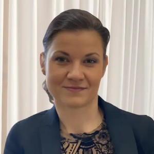 Dr. Gaál Veronika