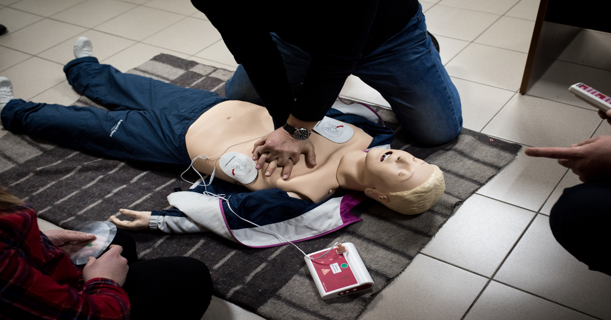 Father's tragedy forces CPR into UK driving tests