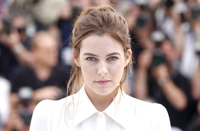 Riley Keough na festiwalu w Cannes
