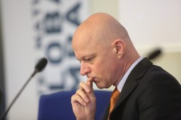 Szałamacha dla DGP: Z obniżką VAT musimy poczekać. Należy odbudować dochody podatkowe