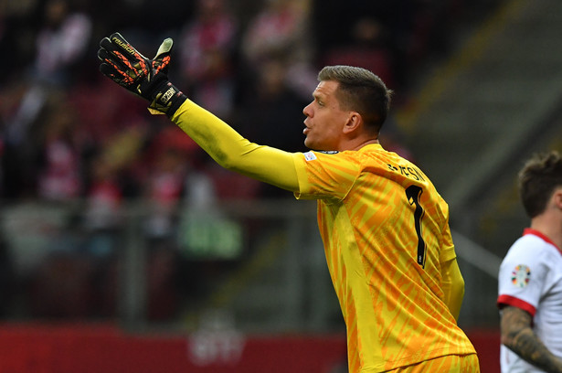 Wojciech Szczęsny podczas meczu półfinałowego baraży o awans do turnieju finałowego piłkarskich mistrzostw Europy z Estonią