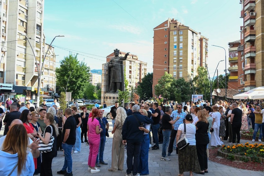 Velike gužve u Kosovskoj Mitrovici
