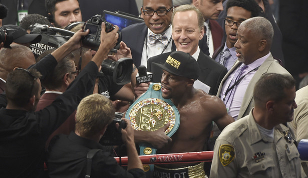 Mayweather Jr wygrał z Berto na zakończenie kariery