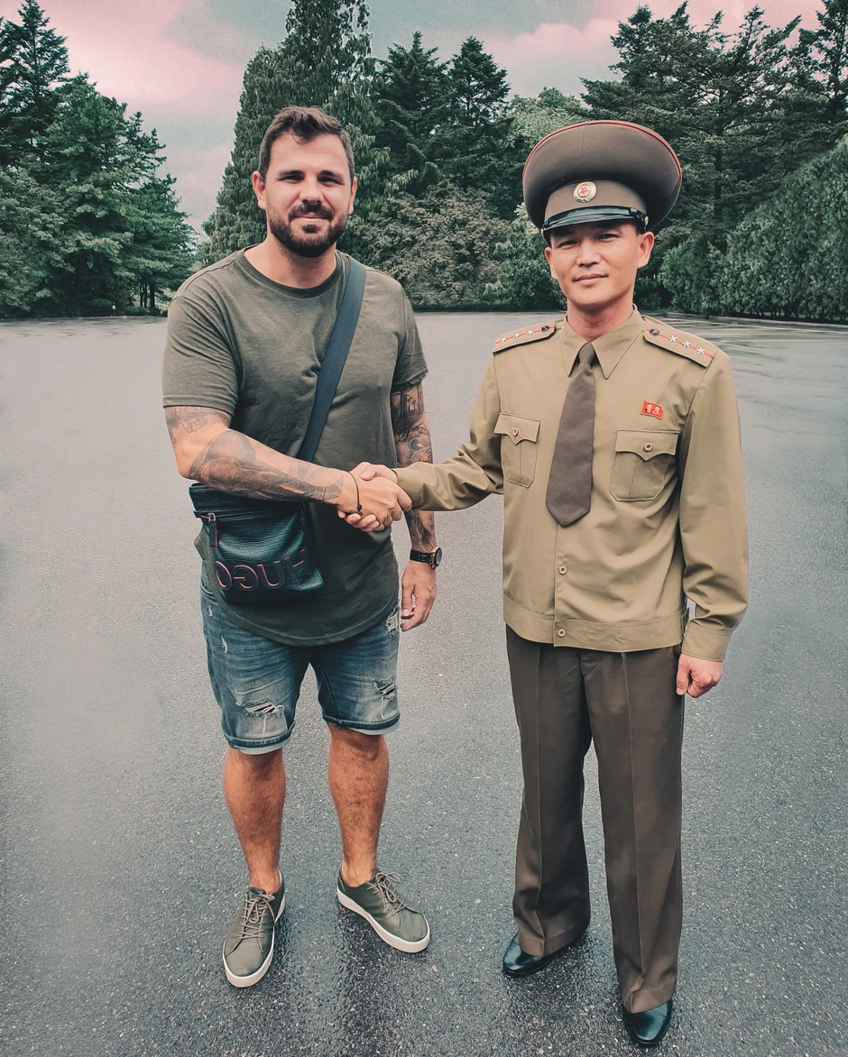 Kristijan i pripadnik vojske Severne Koreje