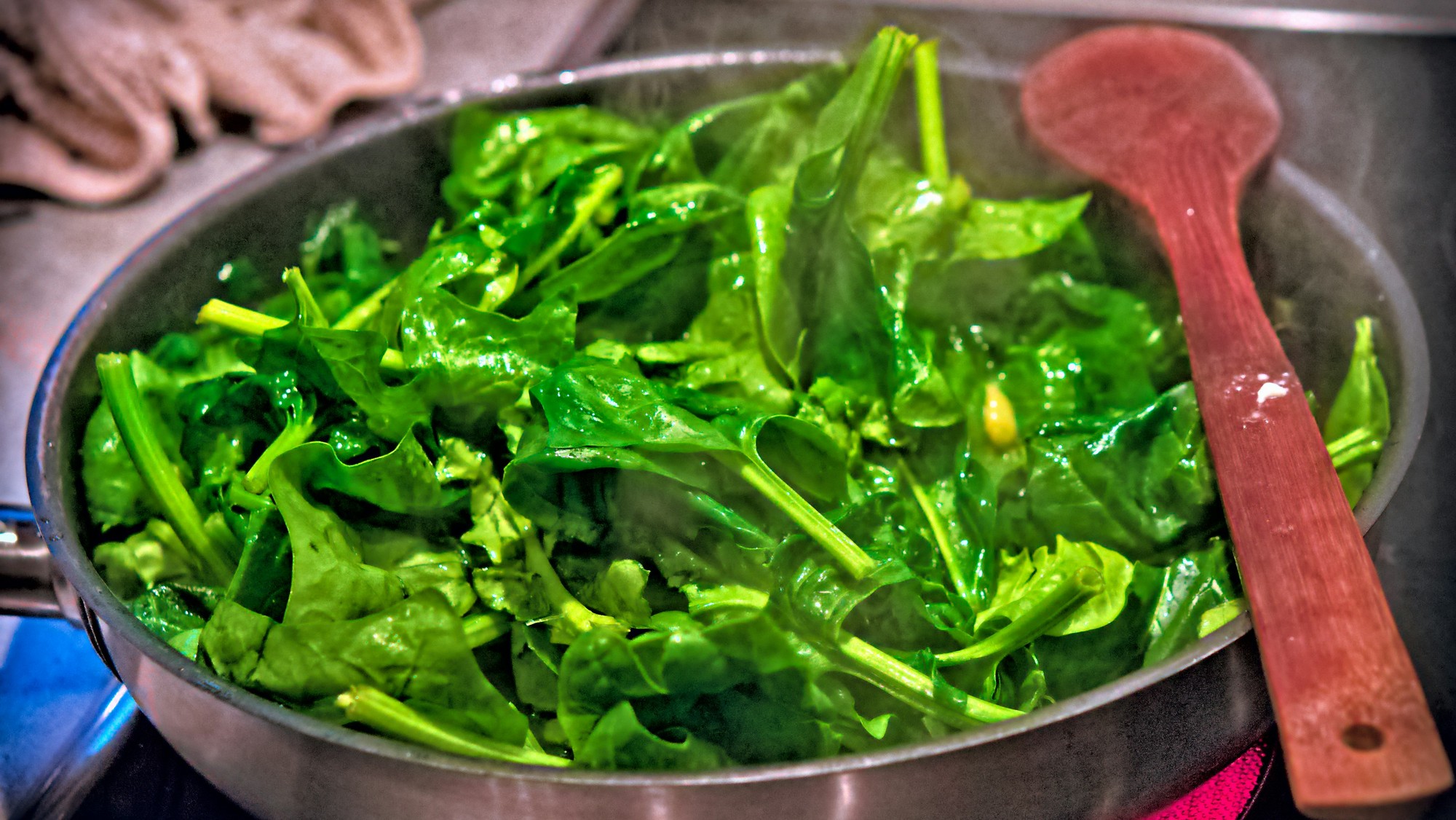 Špenát je jednou z najzdravších zložiek jedálnička.