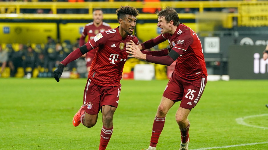 Kingsley Coman (L) i Thomas Mueller (P)