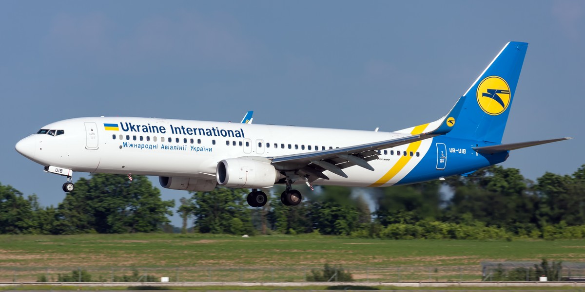 Linie lotnicze UIA samolotami Boeing 737-800 latają m.in. między Kijowem i Warszawą i Krakowem.