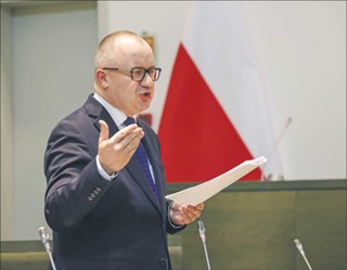 Resort sprawiedliwości na wojnie z SN. Co dalej z Adamem Bodnarem?