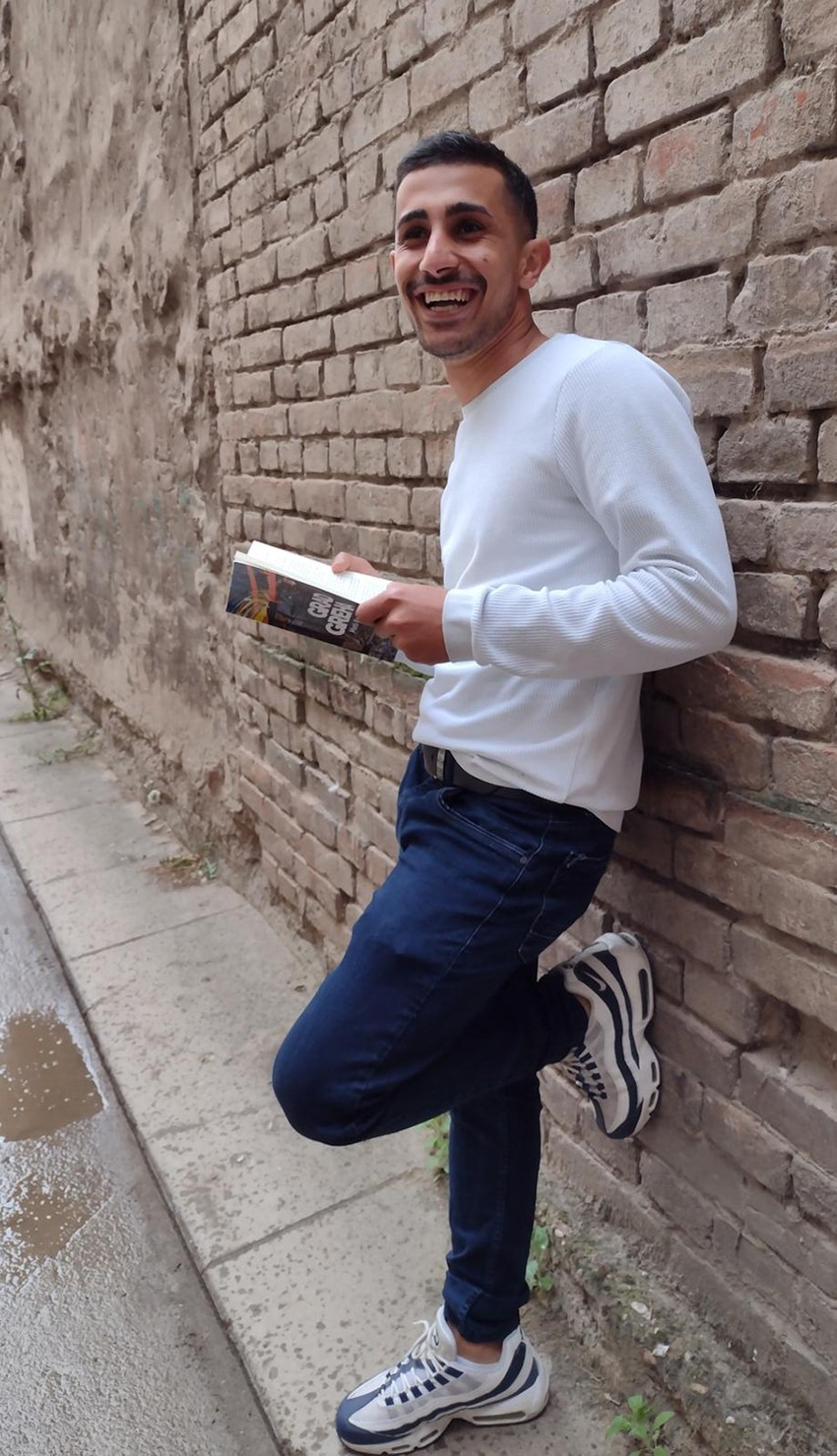  Meti Kamberi iz Nisa nekadasnji decak ulice napisao i drugi roman za godinu dana 