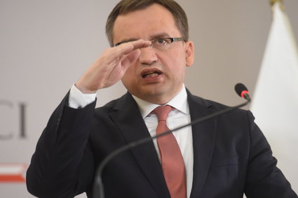 Minister Ziobro bierze firmy na celownik. Przedsiębiorcy oburzeni