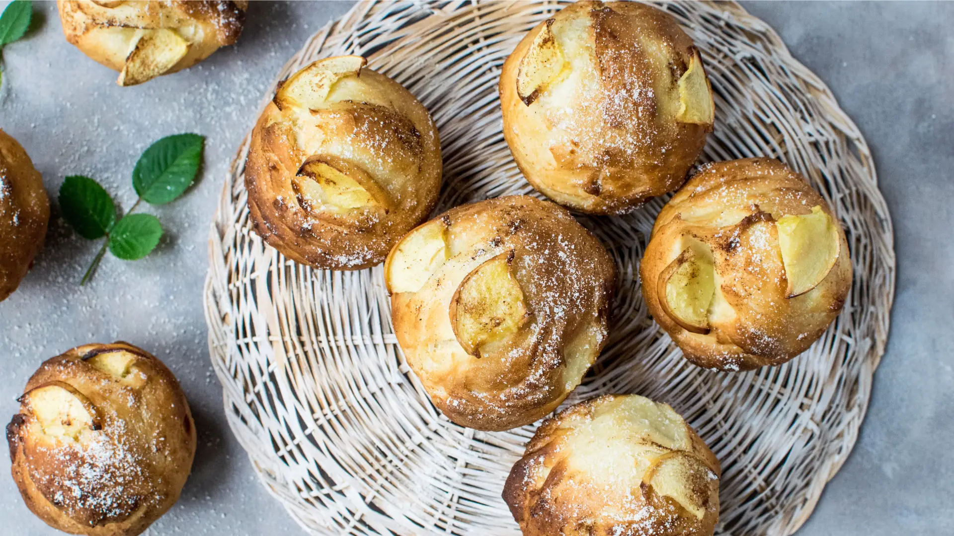 Jesienne muffiny z jabłkami. Idealnie wilgotne w środku i chrupiące na zewnątrz