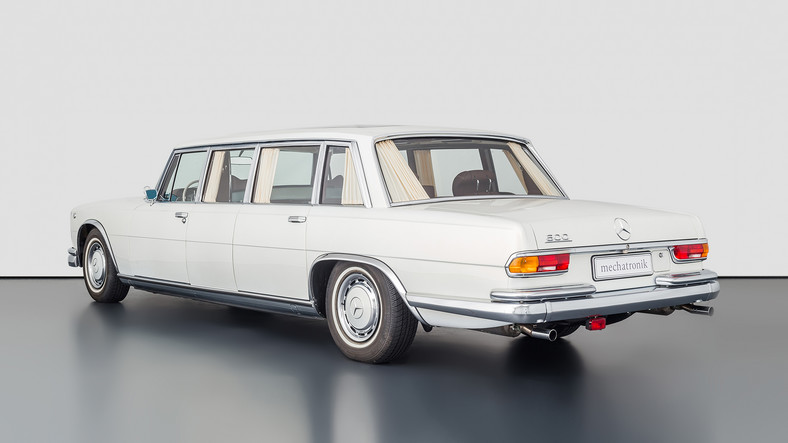 Mercedes-Benz W 100 600 Pullman 1 of 1 restomod