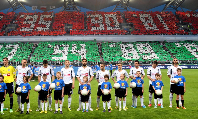 Takiej oprawy jeszcze nie było. Kibice Legii poszli na całość