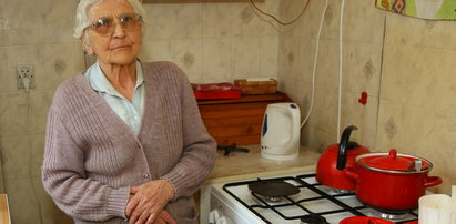 Alarm! Oszuści wciskają emerytom trefne kuchenki