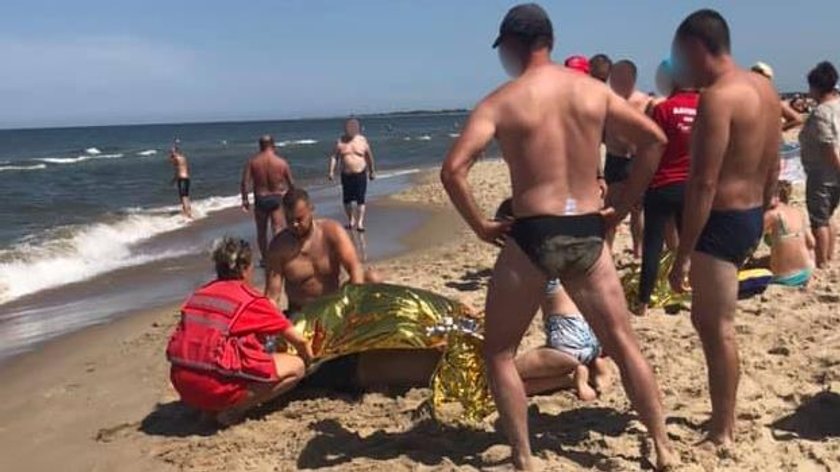 Akcja ratunkowa na plaży w Gdańsku Sobieszewie