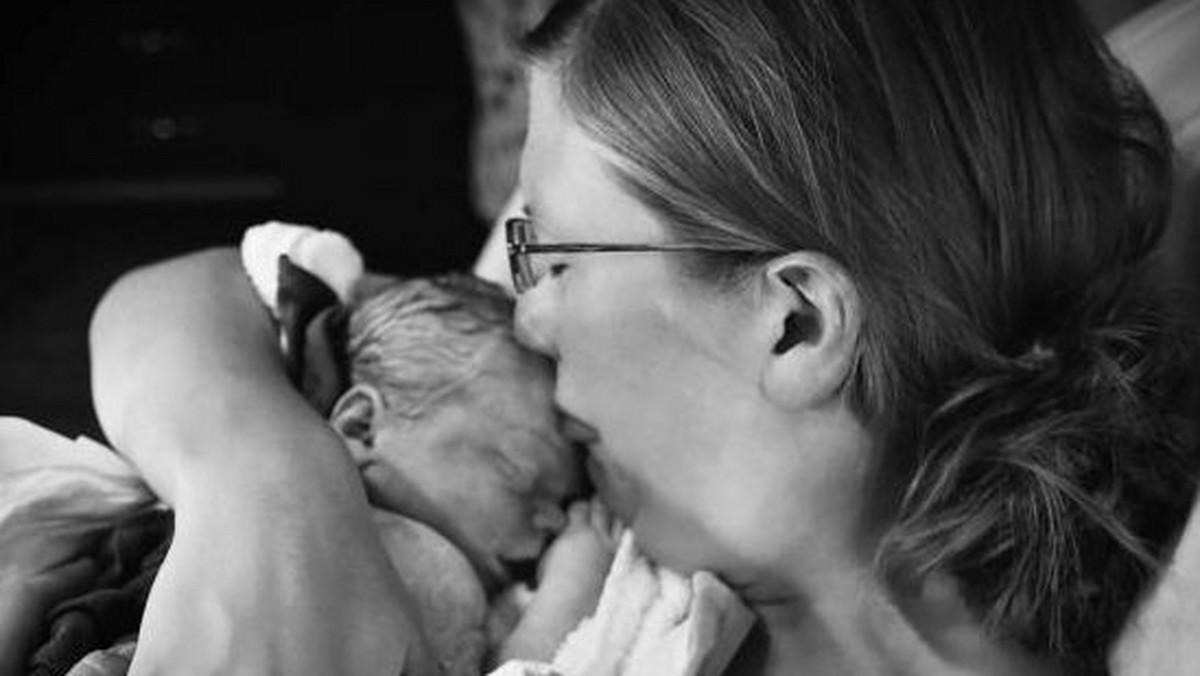 29-letnia Natalie Morgan pochodzi z Florydy i w 40. tygodniu ciąży urodziła martwą córeczkę. Wspólnie z mężem spędzili z dzieckiem sześć godzin i uwiecznili ten czas na zdjęciach.