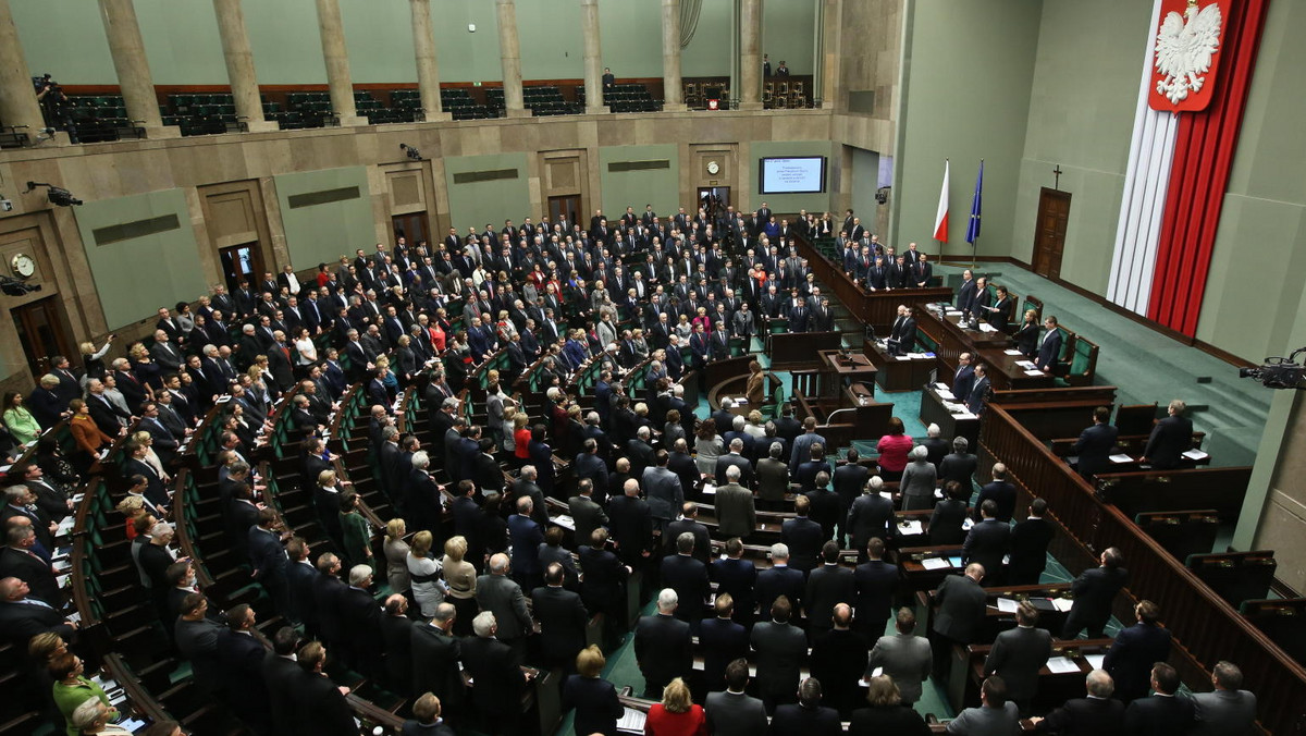 Sejm znowelizował w piątek ustawę o prowadzeniu polityki rozwoju, która tworzy ramy prawne do wdrażania w Polsce funduszy unijnych w latach 2014-20. Opozycja twierdzi, że ustawa jest niekonstytucyjna i pogłębi dysproporcje w rozwoju różnych części kraju.