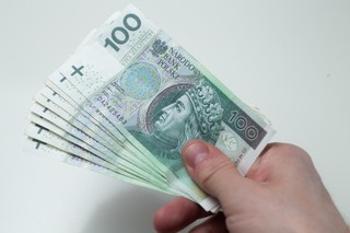 Małoletnie wnuki nie będą musiały płacić za pobyt dziadka lub babci  w DPS