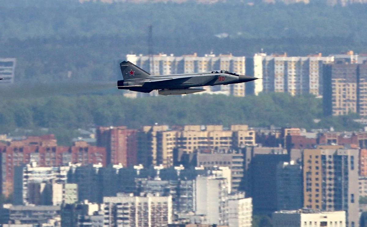  MiG-31K wystartował z Achtubińska. Alarm powietrzny w całej Ukrainie