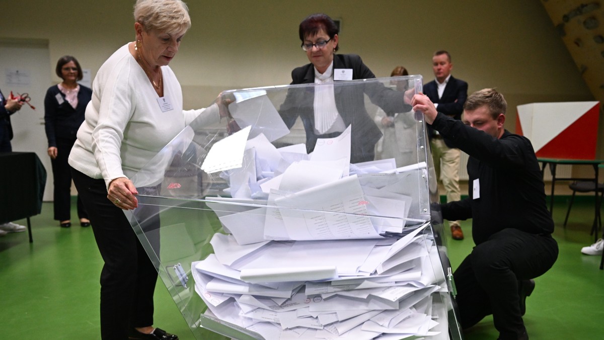 Obietnice ministerstw o bonusach za frekwencję wyborczą. Skąd wezmą na to pieniądze