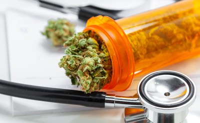 Skręt na receptę. Medyczną marihuanę można kupić bez konsultacji z lekarzem