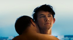 "Eastern Boys": Kochanek, sponsor, ojciec