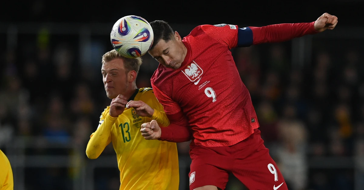 Kulesza i Boniek cieszą się ze zwycięstwa nad Litwą. Były i obecny prezes PZPN chwalą Polaków