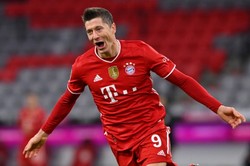 Niemieckie media ujawniły zarobki piłkarzy Bayernu. Lewandowski na czele listy płac