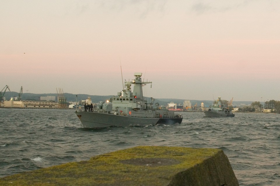 ORP Orkan i ORP Grom podczas alarmowego wyjścia na morze, fot. kpt. mar. Grzegorz Łyko