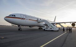 Samolot z Merkel musiał zawrócić z trasy do Argentyny. 'Spiegel': Doszło do awarii znacznej części systemu elektronicznego