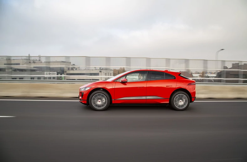 Jaguar i-Pace - czy jest lepszy od Tesli?