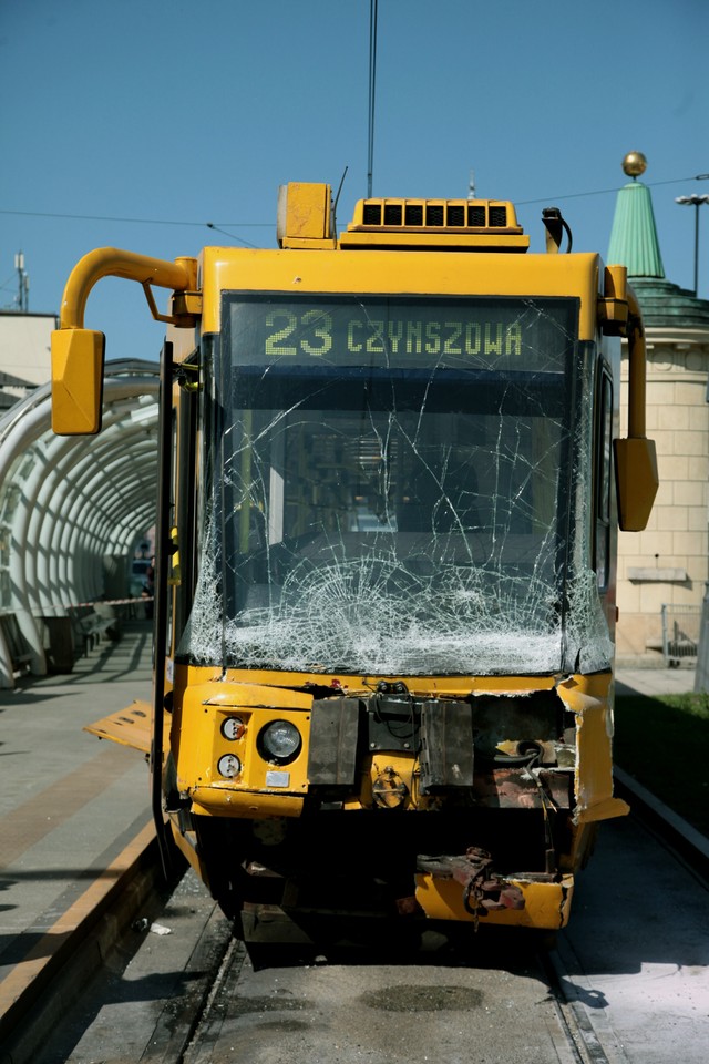 WARSZAWA PLAC BANKOWY WYPADEK