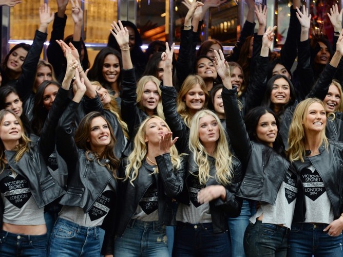 Aniołki Victoria's Secret przed Victoria's Secret Fashion Show 2014